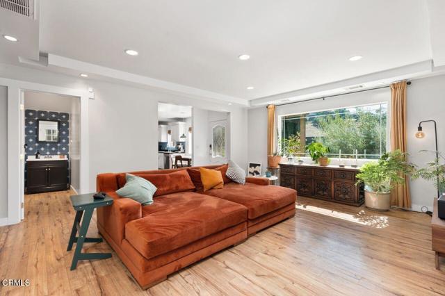 Foto del edificio - 3847 Sunbeam Dr