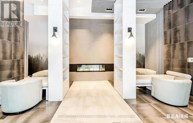 Building Photo - 2485 Taunton Rd