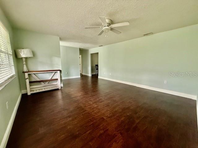 Foto del edificio - 1155 Heidi Ct