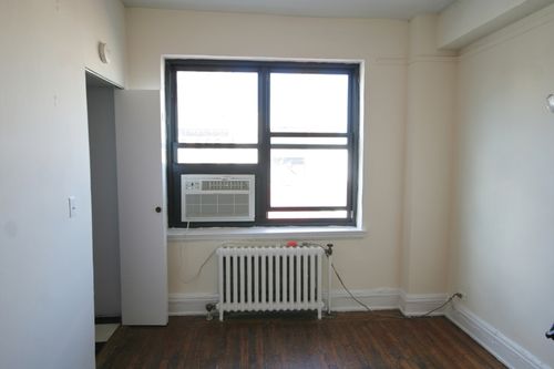 Primary Photo - 11 Waverly Pl
