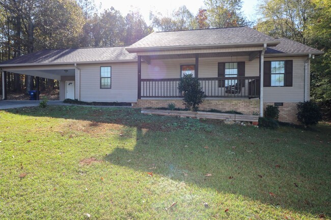 Foto del edificio - Great Home Close to Pell City