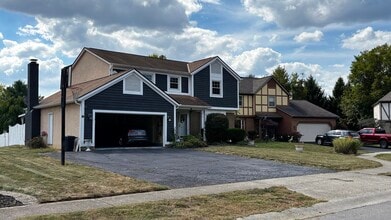 Building Photo - 437 Colony Park Dr