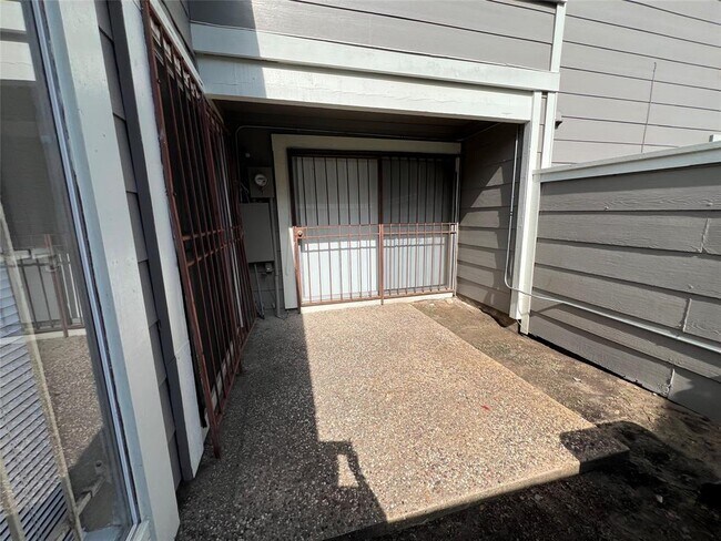 Foto del edificio - 6363 Cattails Ln