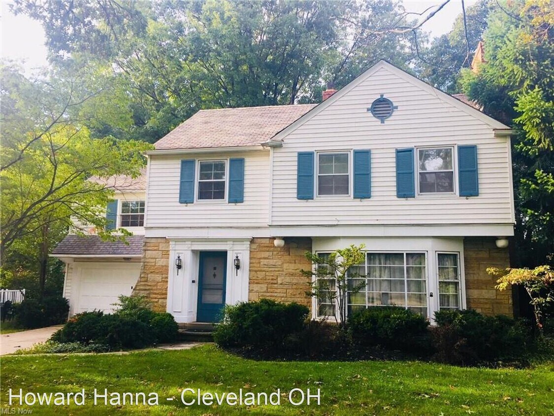 Foto principal - 4 br, 3.5 bath House - 3297 Chelsea Dr