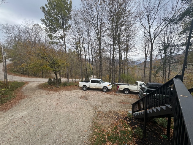 Building Photo - 737 Barrows Towne Rd