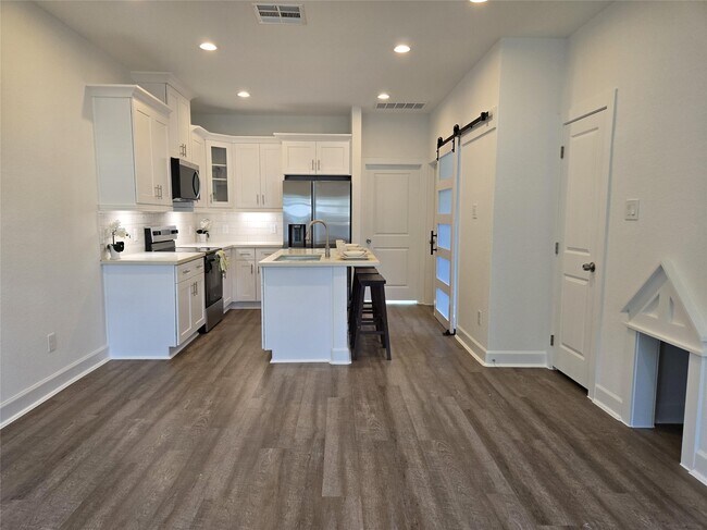 Foto del edificio - 16710 Timberglen St