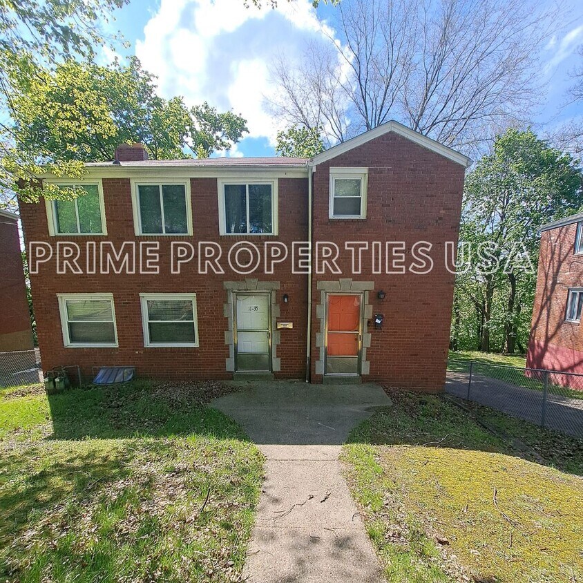 Primary Photo - 1135 Woodbine St