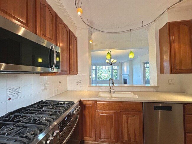 Foto del edificio - 2Bd/1.75Ba Kirkland Condo