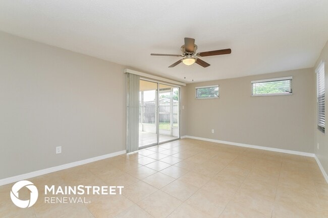 Building Photo - 3048 Salisbury Dr