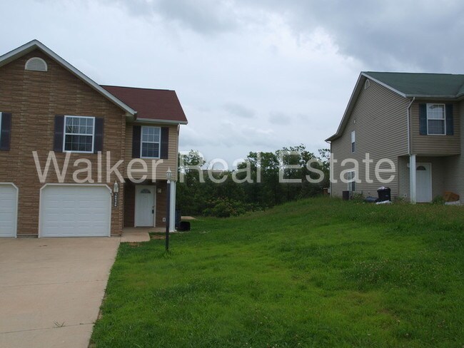 Building Photo - 16848 Hurricane Ln