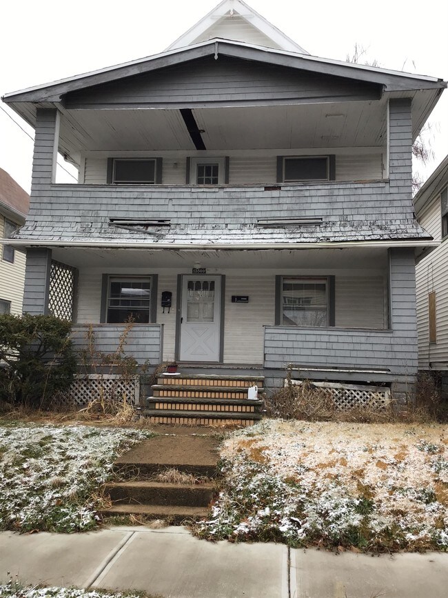 Building Photo - 13509 Benwood Ave