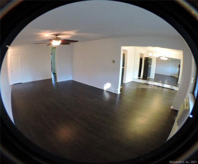 Building Photo - 173 Kennedy Dr