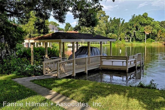 Building Photo - 3 br, 3 bath House - 131 Trismen Terrace