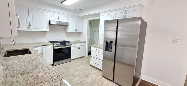Foto del edificio - 539 Dawes St
