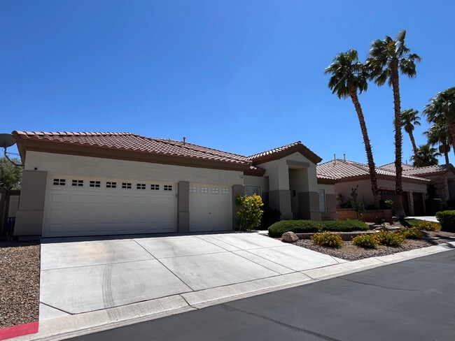 Building Photo - 9499 Castillana Ct