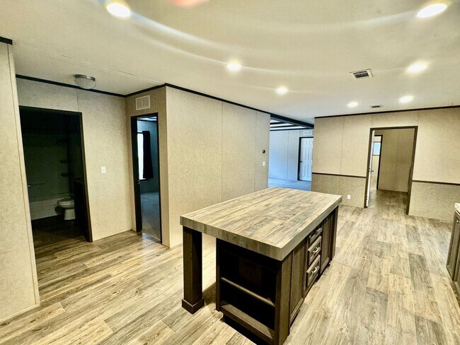 Foto del edificio - Spacious 3BR House in Brazoria