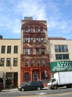 Building Photo - 163 Chrystie St