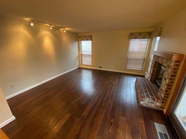 Foto del edificio - NW Reno - Summit Ridge - 4 Bed 2.5 Bath