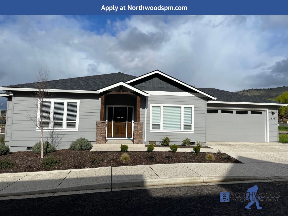 Primary Photo - Gorgeous Newer Build 3 Bedroom 2 Bath Home