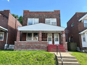 Building Photo - 3228 Arsenal St