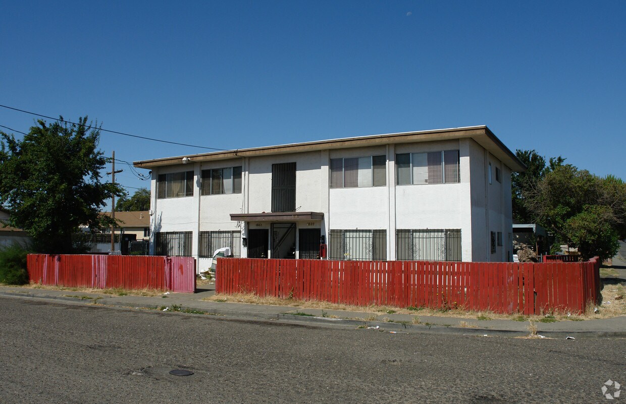 Primary Photo - 1841-1847 Napa St