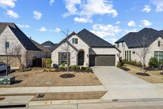 Building Photo - 2130 Sun Meadow Dr