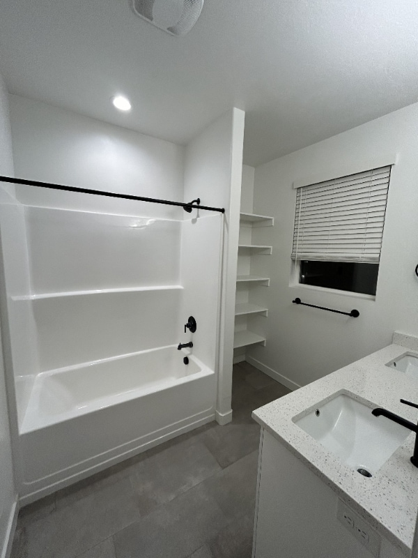 Building Photo - 778 W Bronze Leaf Rd