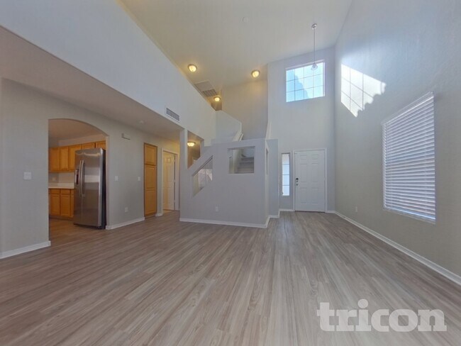 Foto del edificio - 22040 W Gardenia Dr