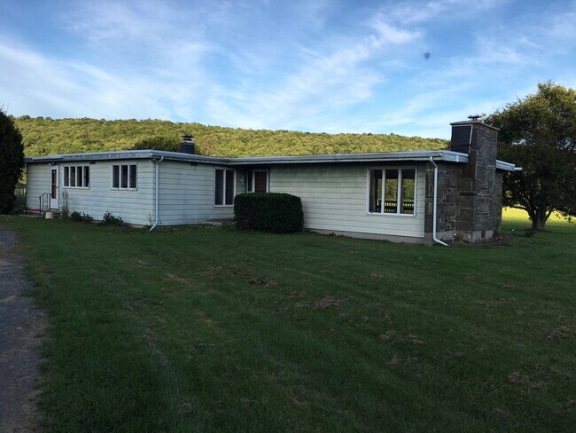 Foto del edificio - 2294 W Creek Rd
