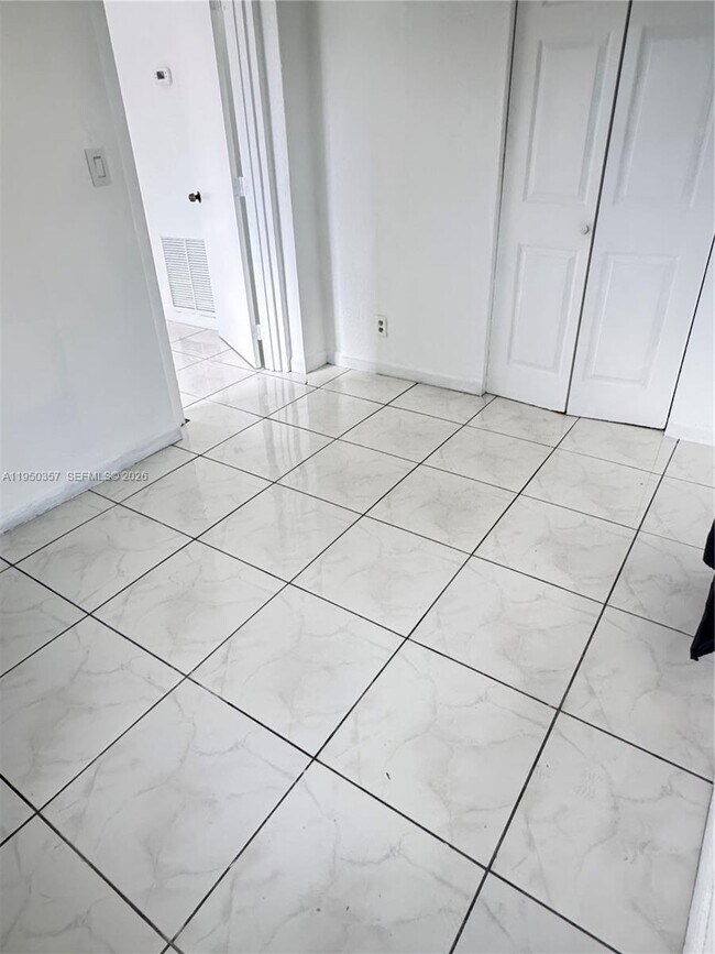 Foto del edificio - 3623 SW 5th Terrace