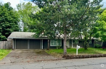 Building Photo - 319 N Garrison Rd