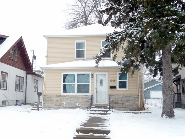 Primary Photo - 1008 Gould Ave NE