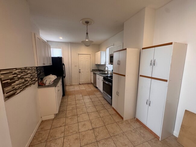 Foto del edificio - 115 Mead St