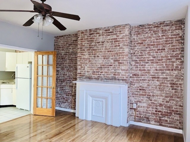 Building Photo - 1104 Washington St