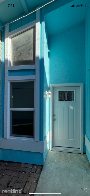 Building Photo - 3 br, 2 bath House - 5885 southwind dr san