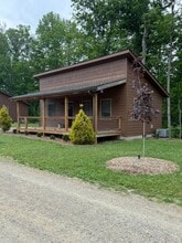Building Photo - 120 Oliver Ln