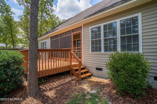 Foto del edificio - 10 Red Cedar Ln