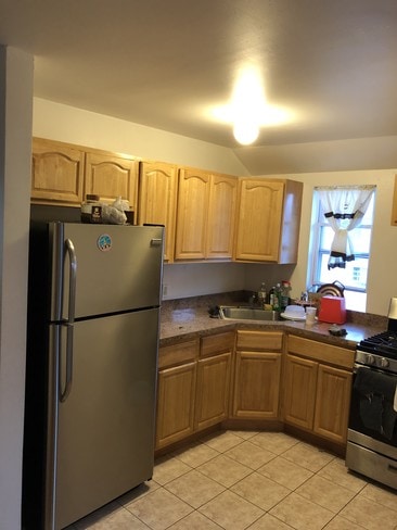 Building Photo - 409 Beach 68th St