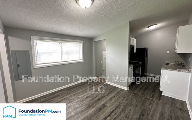 Foto del edificio - 593 Bonwood Ave