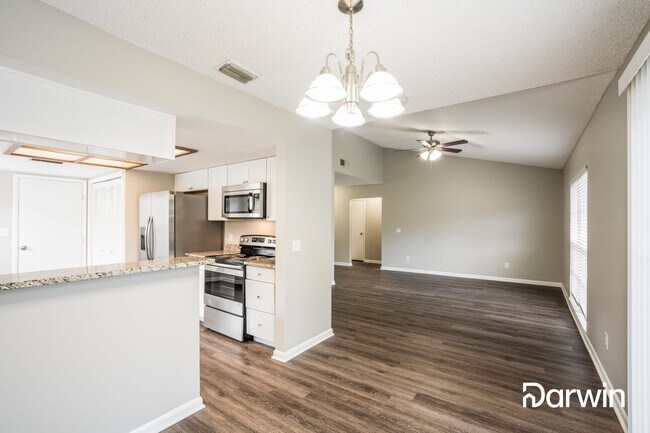 Building Photo - 4617 Cabbage Palm Dr