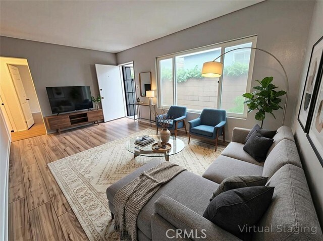 Foto del edificio - 3048 E 64th St