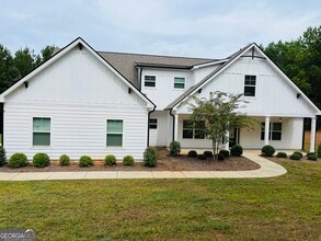Building Photo - 1417 Rock House Rd