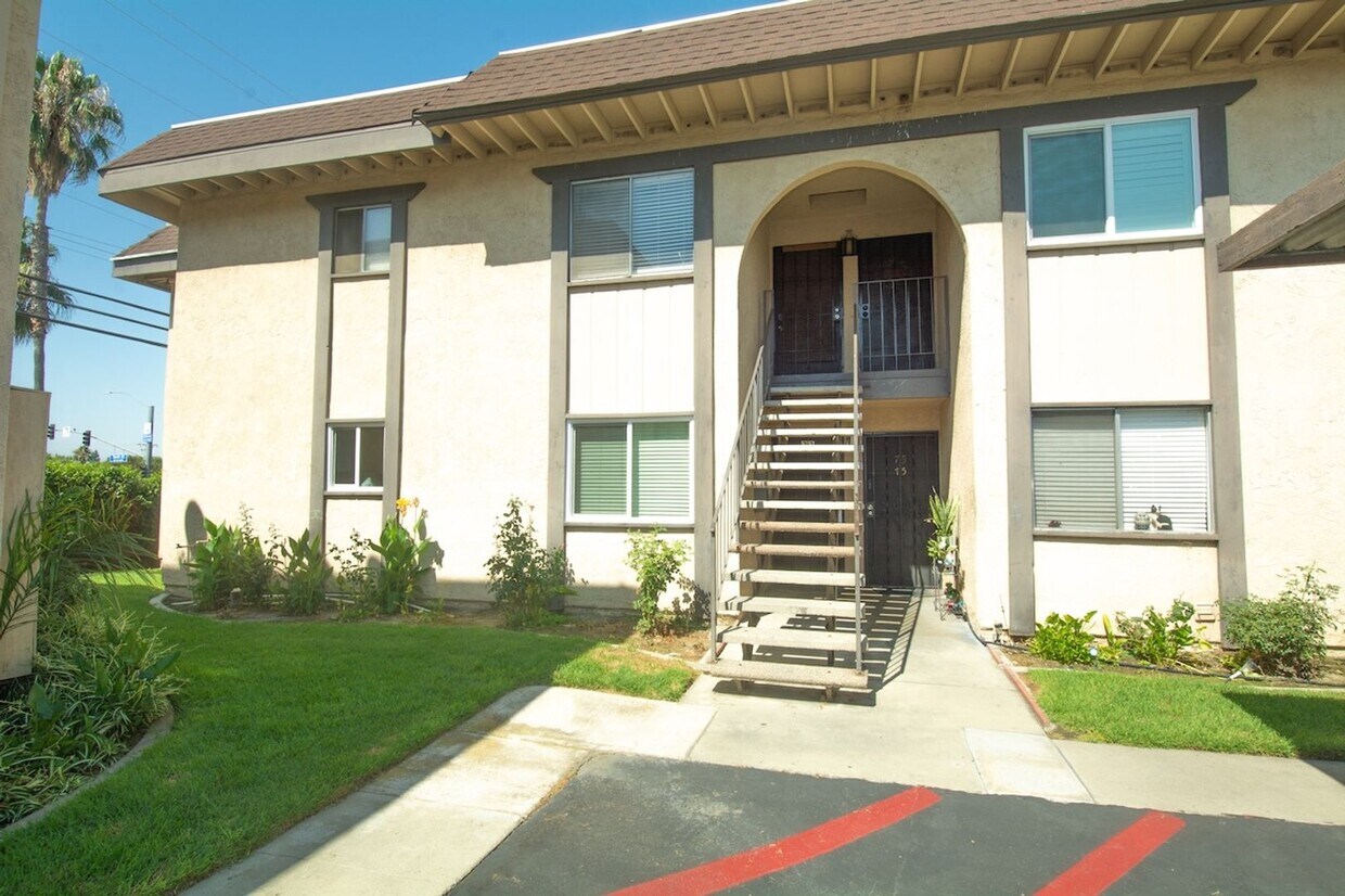 Foto principal - 12835 10th St