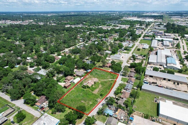 Foto del edificio - 11314 Tower Oaks Blvd