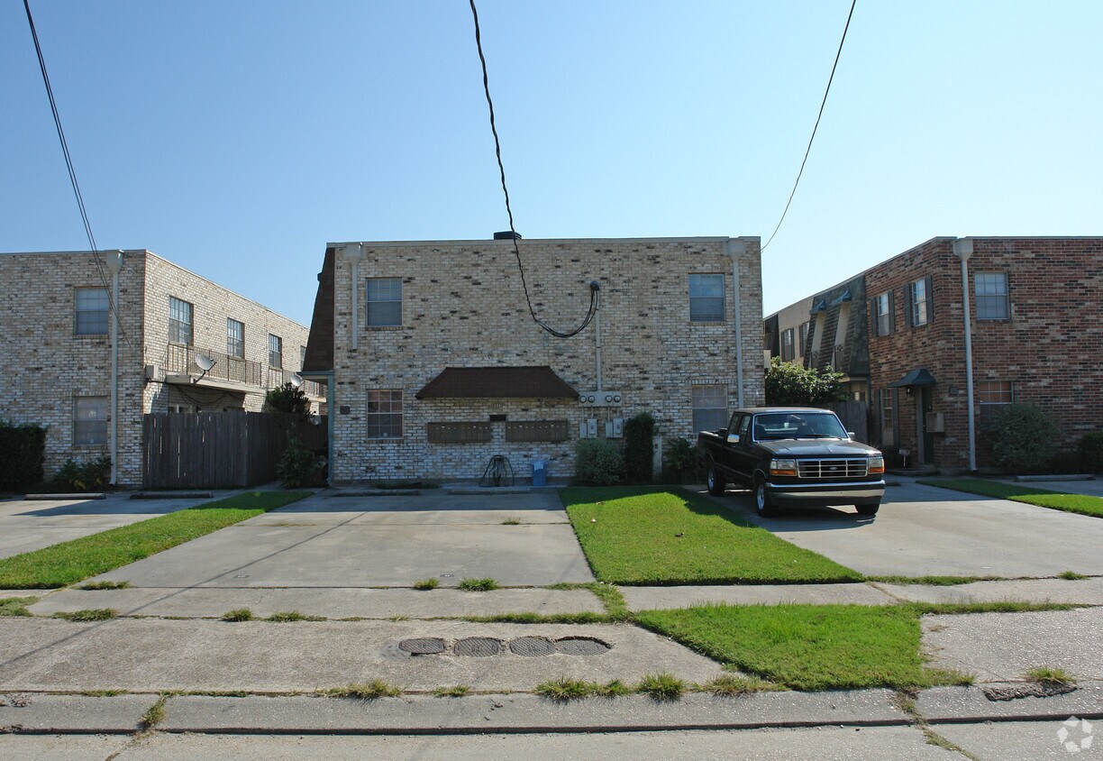 2117 Giuffrias Ave, Metairie, LA 70001 2117 Giuffrias Ave Metairie, LA Apartments for Rent