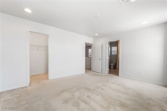 Building Photo - 9205 Keystone Ridge Ave