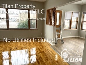 Building Photo - 1019 Witzel Ave