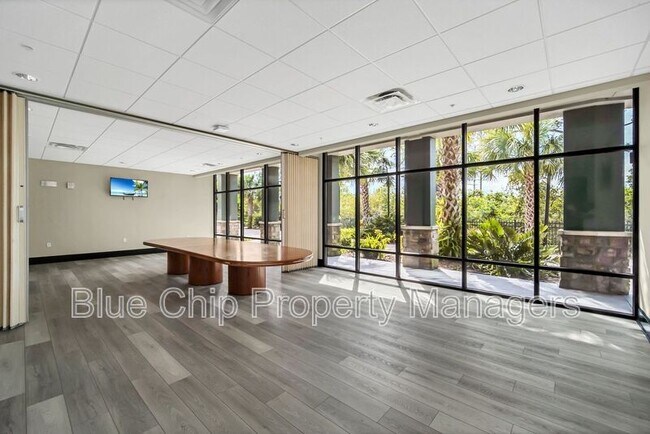 Foto del edificio - 14200 Avalon Rd