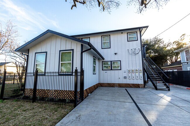 Foto del edificio - 102 Marsden St