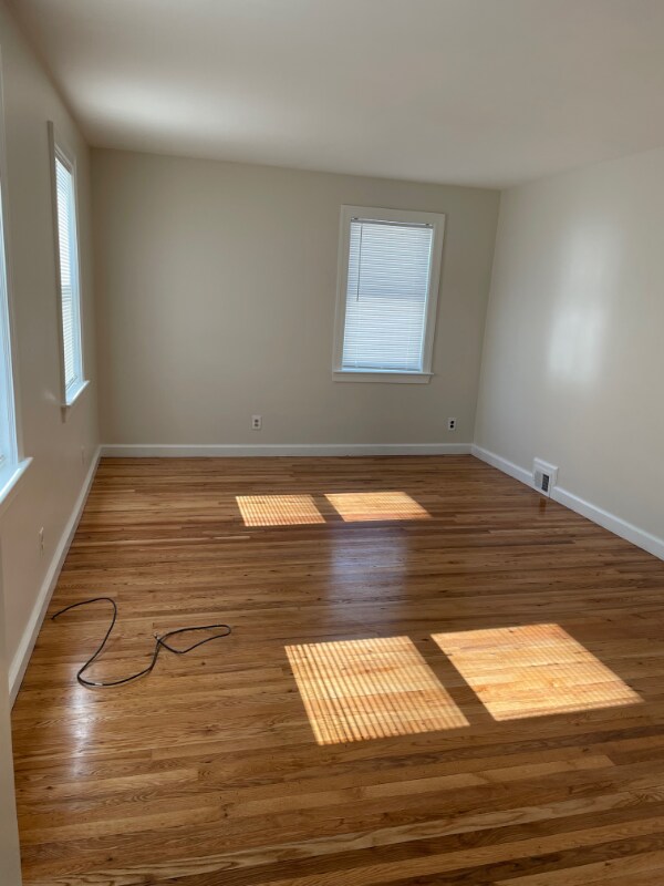 Building Photo - 19 Anzio Rd